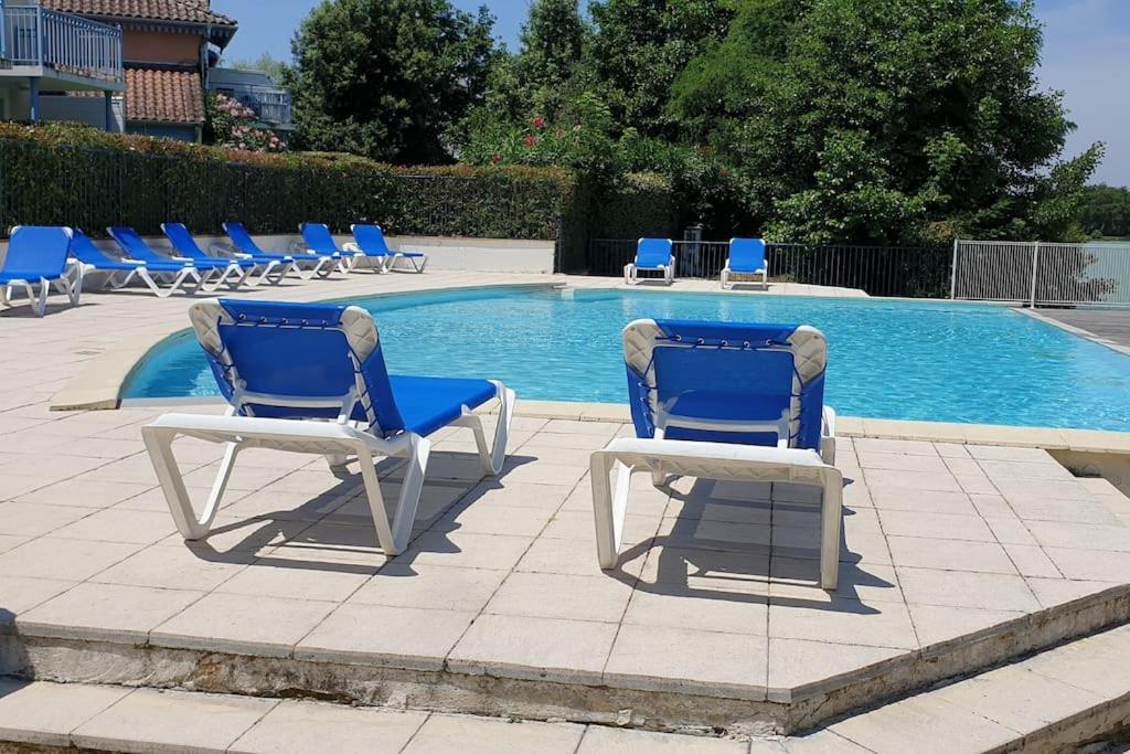 Cute With Pool At Holiday home *